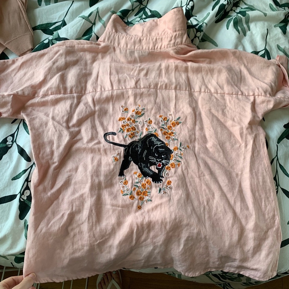 TOPSHOP Pink Embroidered Panther Button Down